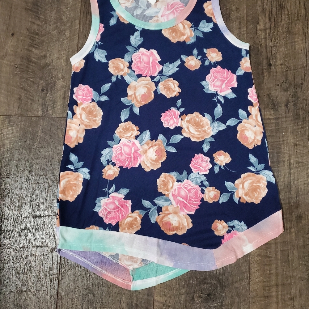 Tank Top - Picture 4 of 4